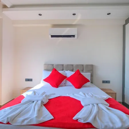 Hotel Tinas 2 4*